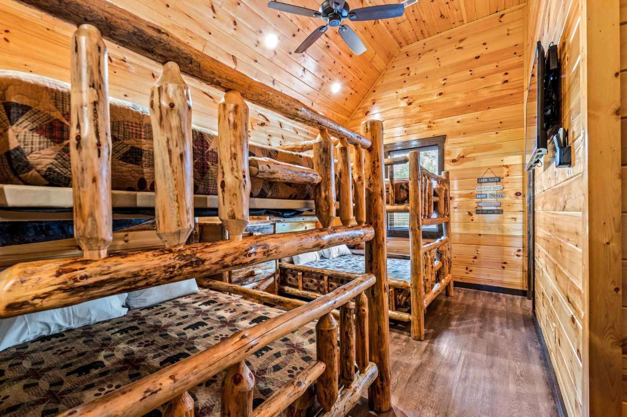 The Mighty Crabapple Manor By Stony Brook Cabins Gatlinburg Exterior foto